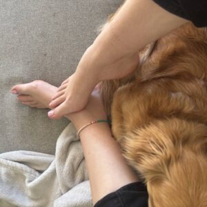 Descansando con mi peludito